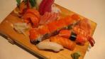 SC-08 18 pieces Sashimi & Sushi Combo